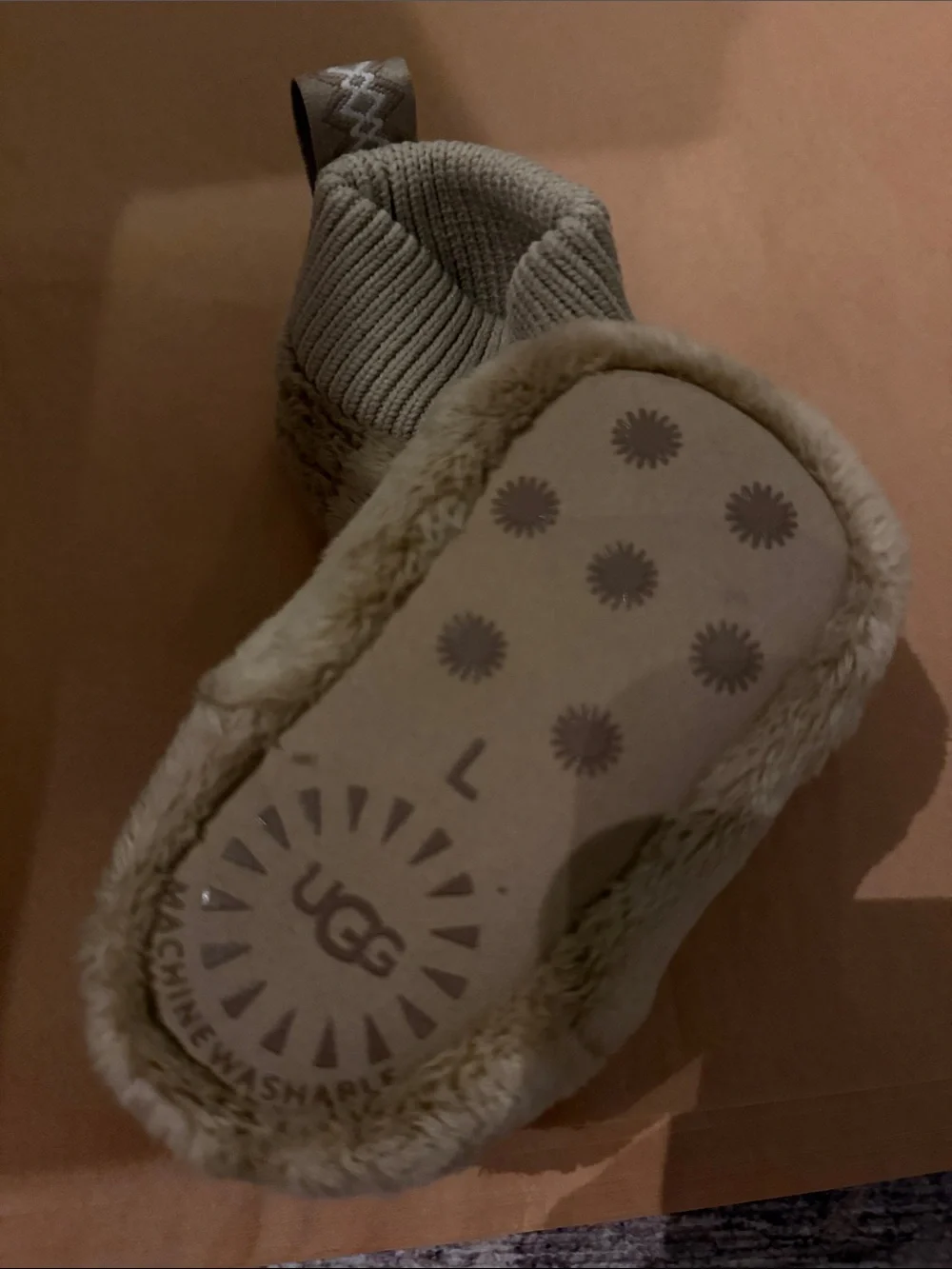 Ugg Nesti baby slippers